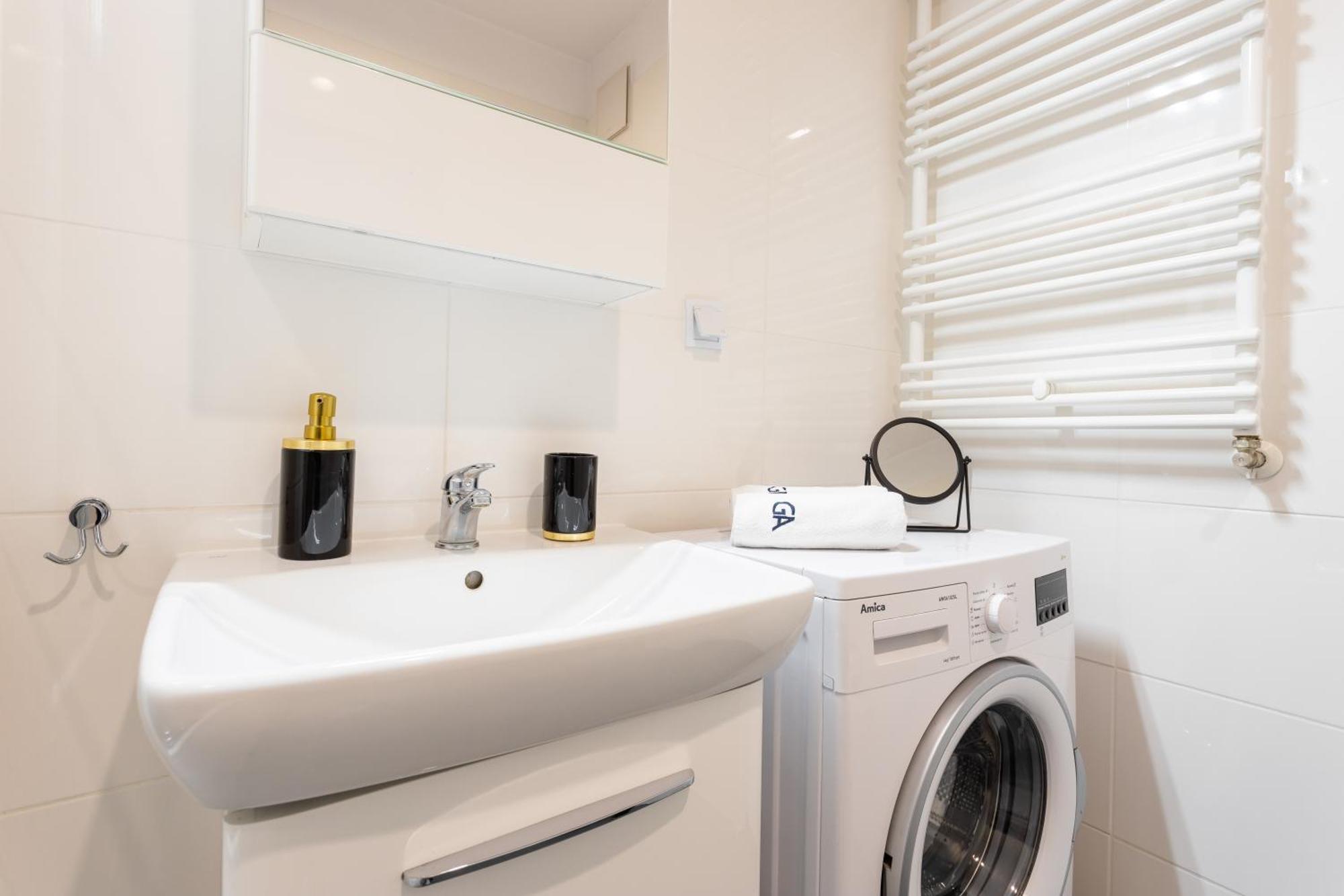 Urban Chic - Pereca - Rondo Onz - Luxury Warsaw Stays - 14 People Εξωτερικό φωτογραφία