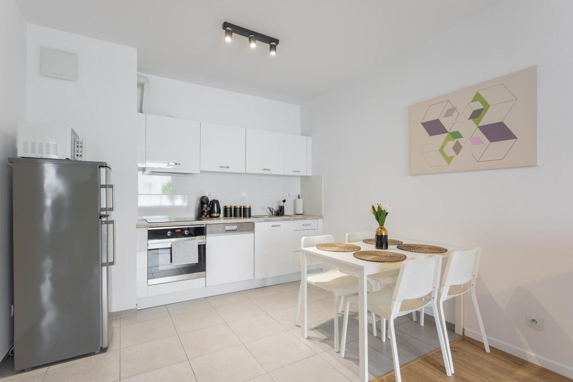 Urban Chic - Pereca - Rondo Onz - Luxury Warsaw Stays - 14 People Εξωτερικό φωτογραφία
