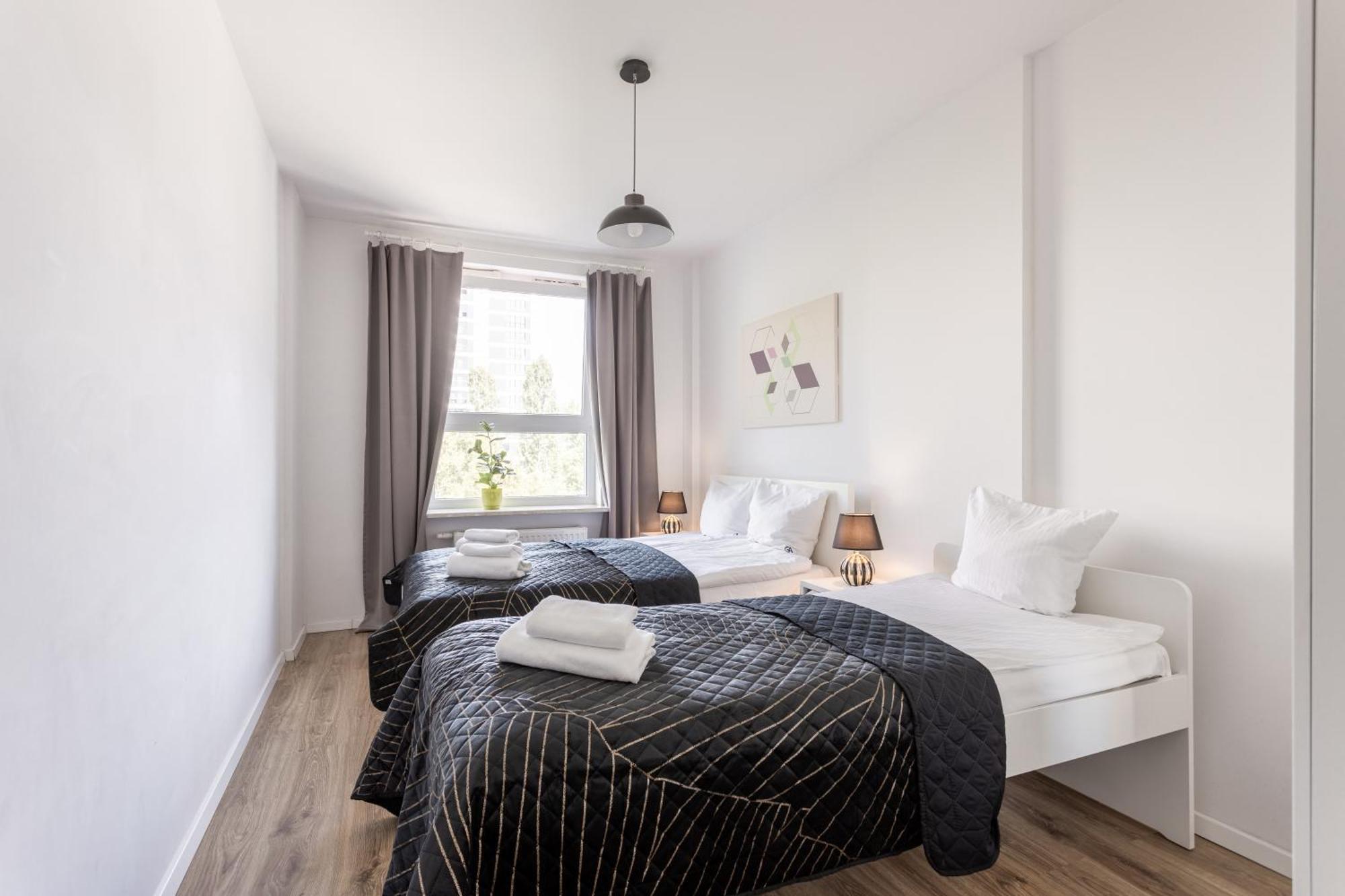 Urban Chic - Pereca - Rondo Onz - Luxury Warsaw Stays - 14 People Εξωτερικό φωτογραφία