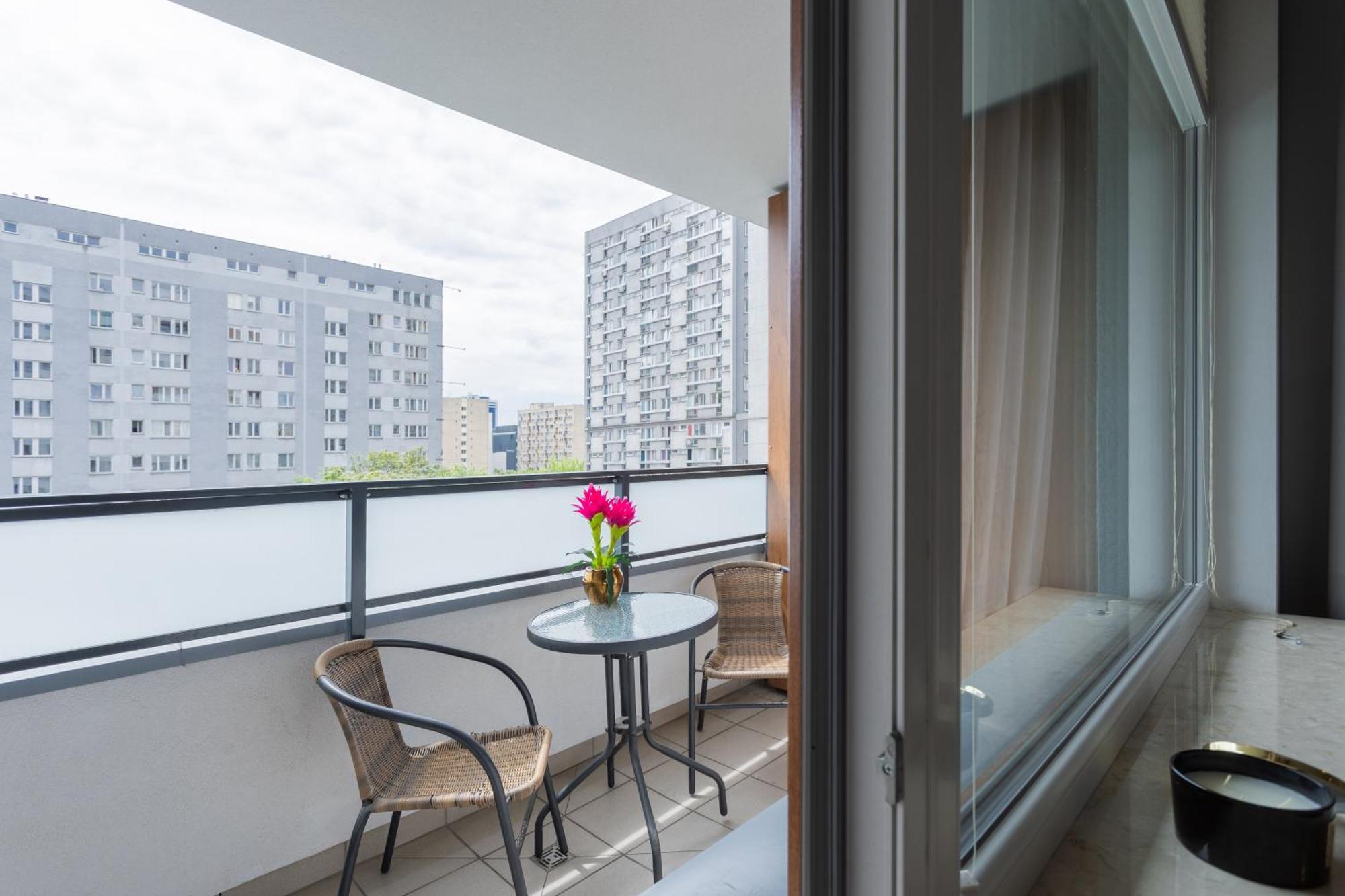 Urban Chic - Pereca - Rondo Onz - Luxury Warsaw Stays - 14 People Εξωτερικό φωτογραφία